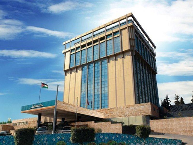 Hotel Landmark & Conference Center 5*